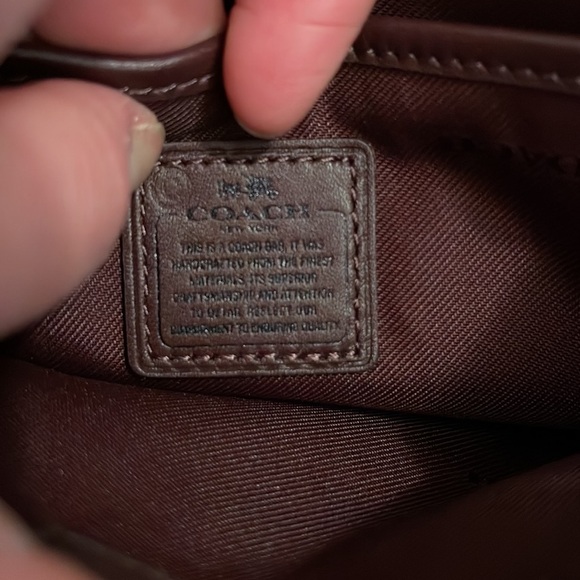 COACH--swagger small shoulder bag-NWT- 35995 - Picture 3 of 13
